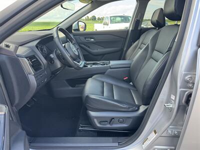 2023 Nissan Rogue SV  AWD  "Premium Package " - Photo 8 - Lone Tree, IA 52755