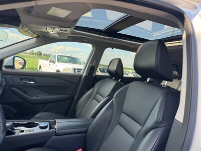 2023 Nissan Rogue SV  AWD  "Premium Package " - Photo 11 - Lone Tree, IA 52755