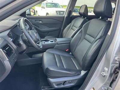 2023 Nissan Rogue SV  AWD  "Premium Package " - Photo 7 - Lone Tree, IA 52755