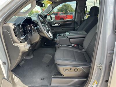 2024 GMC Sierra 1500 Elevation  Crew Cab 4x4 - Photo 9 - Lone Tree, IA 52755