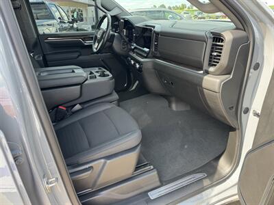 2024 GMC Sierra 1500 Elevation  Crew Cab 4x4 - Photo 15 - Lone Tree, IA 52755