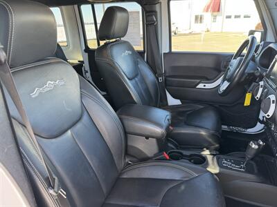 2014 Jeep Wrangler Unlimited Sahara Polar Edition 4x4 - Photo 12 - Lone Tree, IA 52755