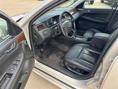 2010 Chevrolet Impala LTZ - Photo 9 - Lone Tree, IA 52755