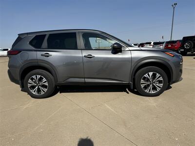 2023 Nissan Rogue SV  AWD - Photo 4 - Lone Tree, IA 52755