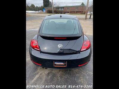 2018 Volkswagen Beetle 2.0T S   - Photo 6 - Fairview, PA 16415