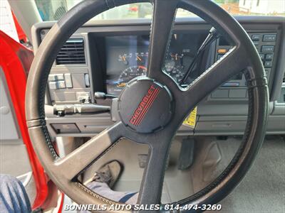 1994 Chevrolet C1500 Cheyenne   - Photo 8 - Fairview, PA 16415