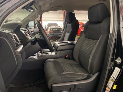 2019 Toyota Tundra SR5   - Photo 9 - Mesa, AZ 85201