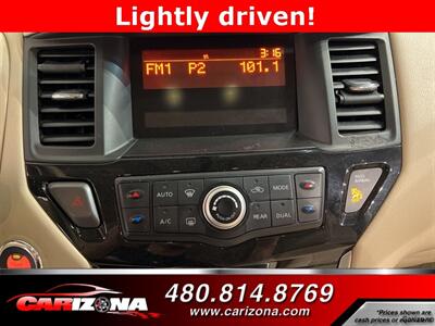 2014 Nissan Pathfinder SV   - Photo 8 - Mesa, AZ 85201