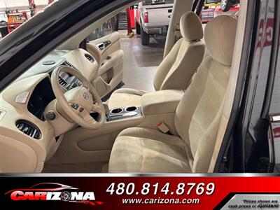 2014 Nissan Pathfinder SV   - Photo 3 - Mesa, AZ 85201