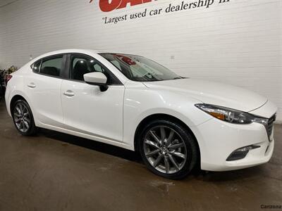2018 Mazda Mazda3 Touring   - Photo 2 - Mesa, AZ 85201