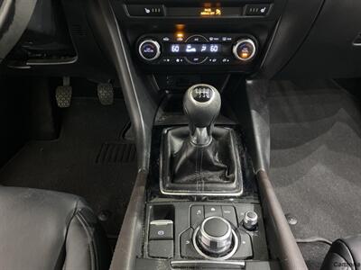 2018 Mazda Mazda3 Touring   - Photo 14 - Mesa, AZ 85201