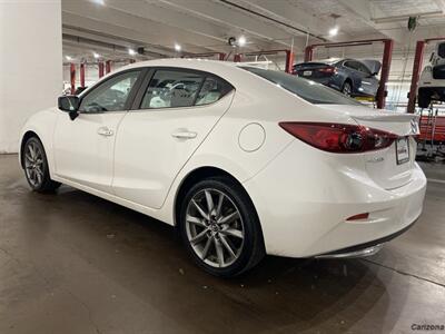 2018 Mazda Mazda3 Touring   - Photo 6 - Mesa, AZ 85201