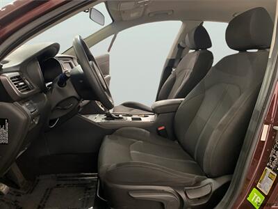 2016 Kia Optima LX   - Photo 9 - Mesa, AZ 85201