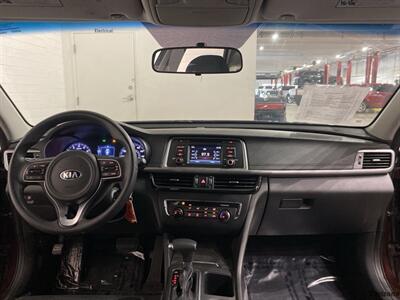 2016 Kia Optima LX   - Photo 11 - Mesa, AZ 85201