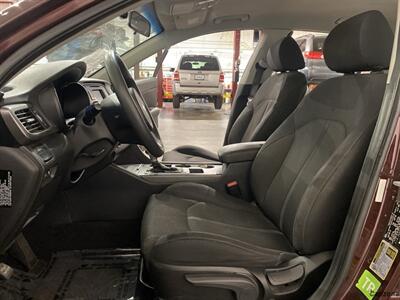 2016 Kia Optima LX   - Photo 9 - Mesa, AZ 85201