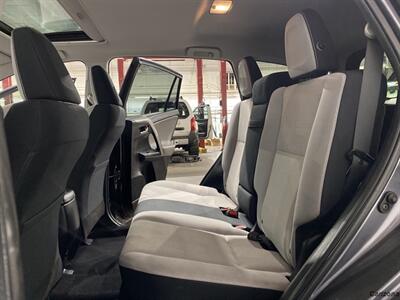 2018 Toyota RAV4 Hybrid XLE   - Photo 10 - Mesa, AZ 85201