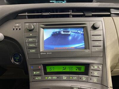 2014 Toyota Prius Three   - Photo 15 - Mesa, AZ 85201
