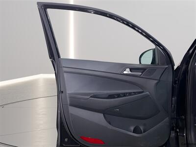 2019 Hyundai TUCSON Ultimate   - Photo 9 - Mesa, AZ 85201