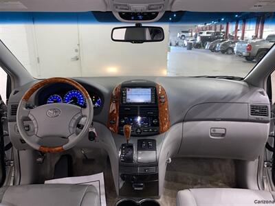 2010 Toyota Sienna Limited   - Photo 12 - Mesa, AZ 85201