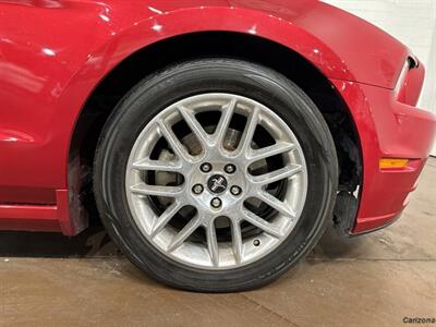 2013 Ford Mustang V6 Premium   - Photo 12 - Mesa, AZ 85201