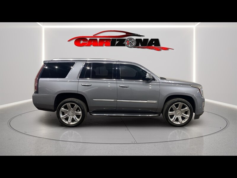 2020 Cadillac Escalade Luxury's photo