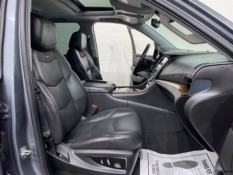 2020 Cadillac Escalade Luxury - Photo 11 - Mesa, AZ 85201