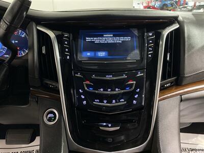 2020 Cadillac Escalade Luxury - Photo 17 - Mesa, AZ 85201