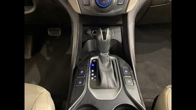 2017 Hyundai SANTA FE Limited Ultimate   - Photo 15 - Mesa, AZ 85201