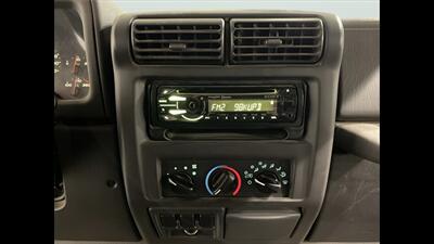 2002 Jeep Wrangler Sport   - Photo 12 - Mesa, AZ 85201