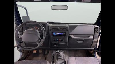 2002 Jeep Wrangler Sport   - Photo 11 - Mesa, AZ 85201