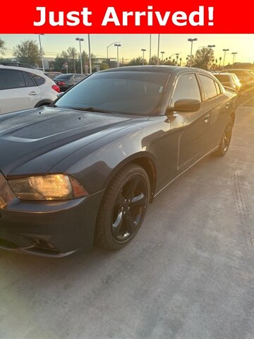 2014 Dodge Charger SXT Plus   - Photo 1 - Mesa, AZ 85201