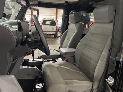2009 Jeep Wrangler Rubicon   - Photo 9 - Mesa, AZ 85201