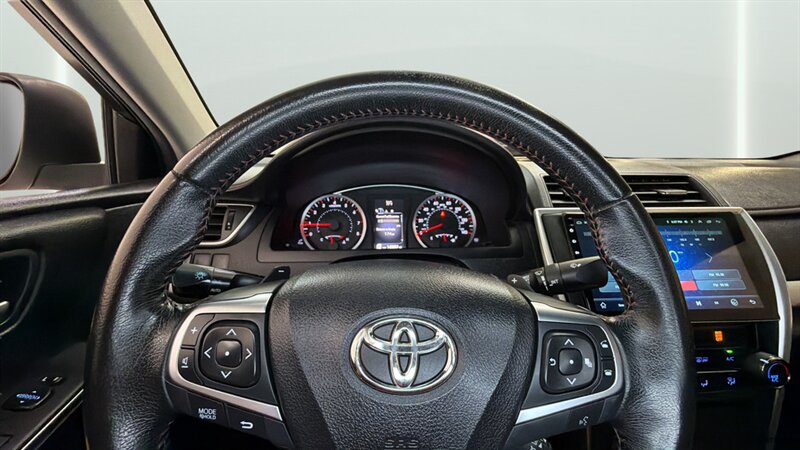 2016 Toyota Camry LE - Photo 30 - Mesa, AZ 85201