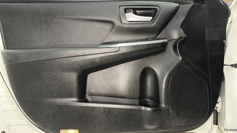 2016 Toyota Camry LE - Photo 21 - Mesa, AZ 85201