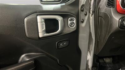 2019 Jeep Wrangler Unlimited Rubicon   - Photo 19 - Mesa, AZ 85201