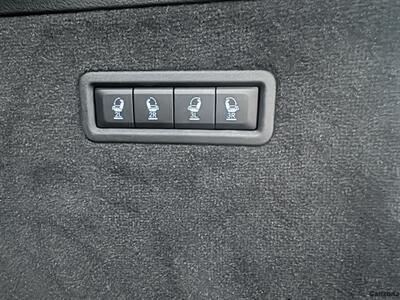 2023 Jeep Grand Wagoneer Series III   - Photo 32 - Mesa, AZ 85201