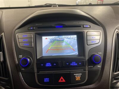 2015 Hyundai TUCSON GLS   - Photo 12 - Mesa, AZ 85201
