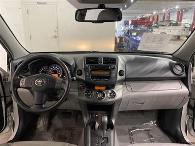 2010 Toyota RAV4 Limited   - Photo 11 - Mesa, AZ 85201