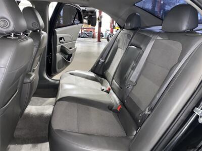 2015 Chevrolet Malibu LT 2LT - Photo 13 - Mesa, AZ 85201