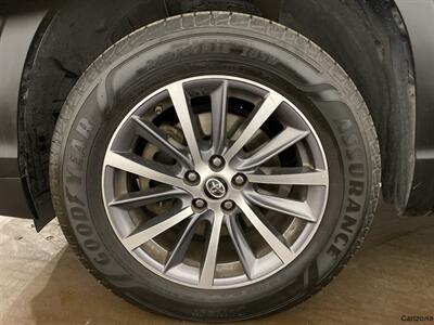 2018 Toyota Highlander XLE   - Photo 21 - Mesa, AZ 85201