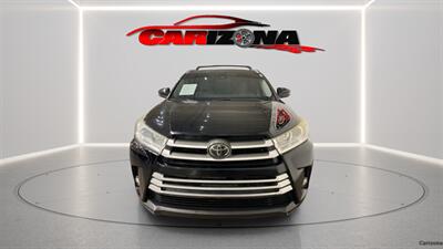 2018 Toyota Highlander XLE   - Photo 8 - Mesa, AZ 85201