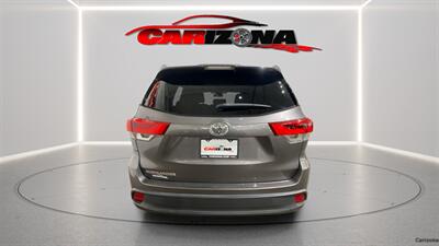 2017 Toyota Highlander LE   - Photo 4 - Mesa, AZ 85201