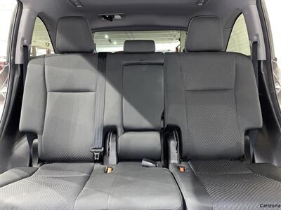 2017 Toyota Highlander LE - Photo 13 - Mesa, AZ 85201