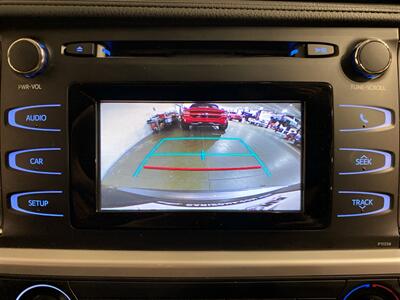 2017 Toyota Highlander LE   - Photo 19 - Mesa, AZ 85201