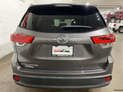 2017 Toyota Highlander LE - Photo 4 - Mesa, AZ 85201