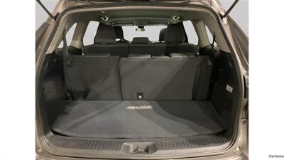 2017 Toyota Highlander LE   - Photo 5 - Mesa, AZ 85201