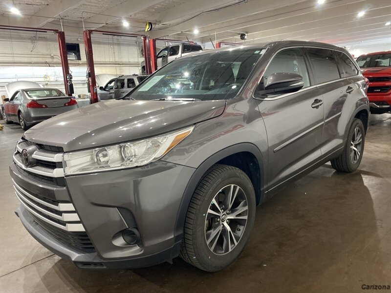 2017 Toyota Highlander LE - Photo 7 - Mesa, AZ 85201