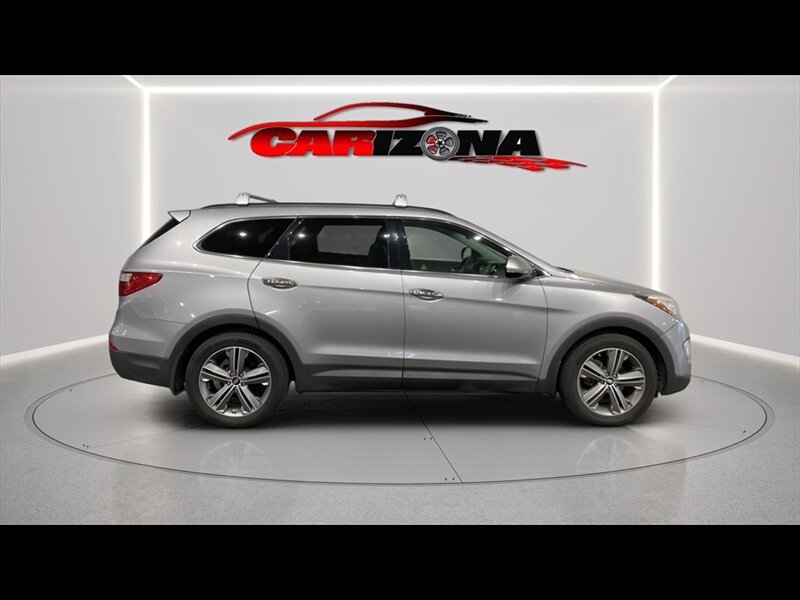 2015 Hyundai Santa Fe GLS's photo