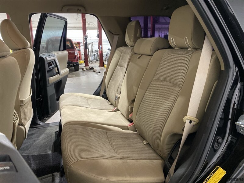 2011 Toyota 4Runner SR5 - Photo 10 - Mesa, AZ 85201