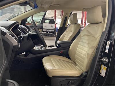 2020 Ford Edge SEL   - Photo 9 - Mesa, AZ 85201
